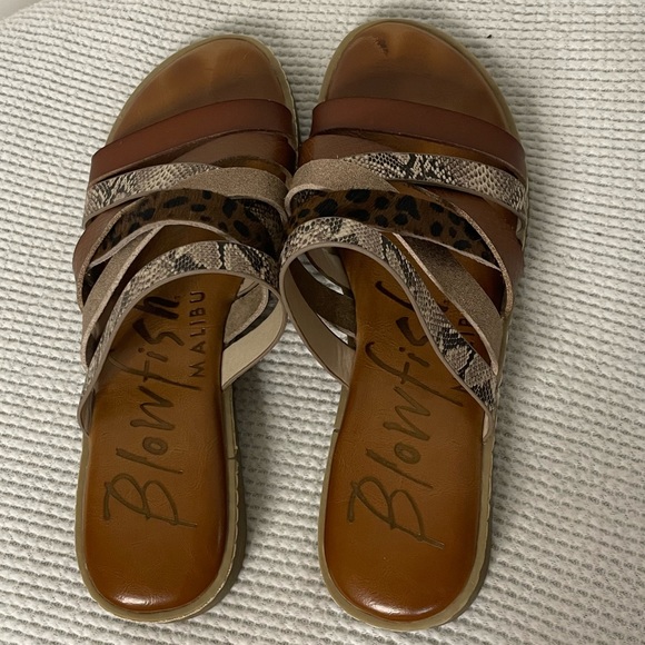 Blowfish Malibu Strappy Sandals Brown Tan Snake Skin Print 7 1/2 - Picture 3 of 5